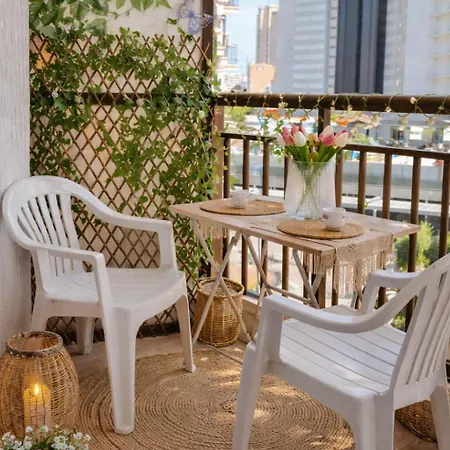 Heavenly Nest With Sea View Apartamento