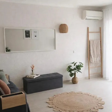 Apartamento Heavenly Nest With Sea View