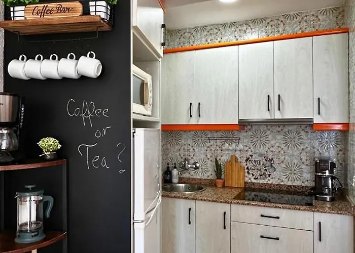 Апартаменты Heavenly Nest With Sea View